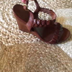 NWOT Johnston Murphy wedge.